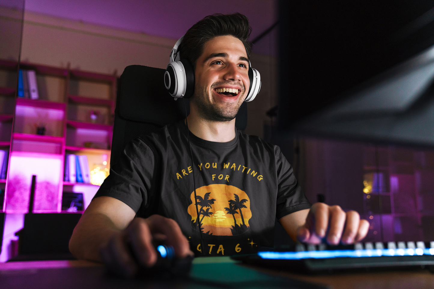 Are you waiting for GTA 6 - Tshirt