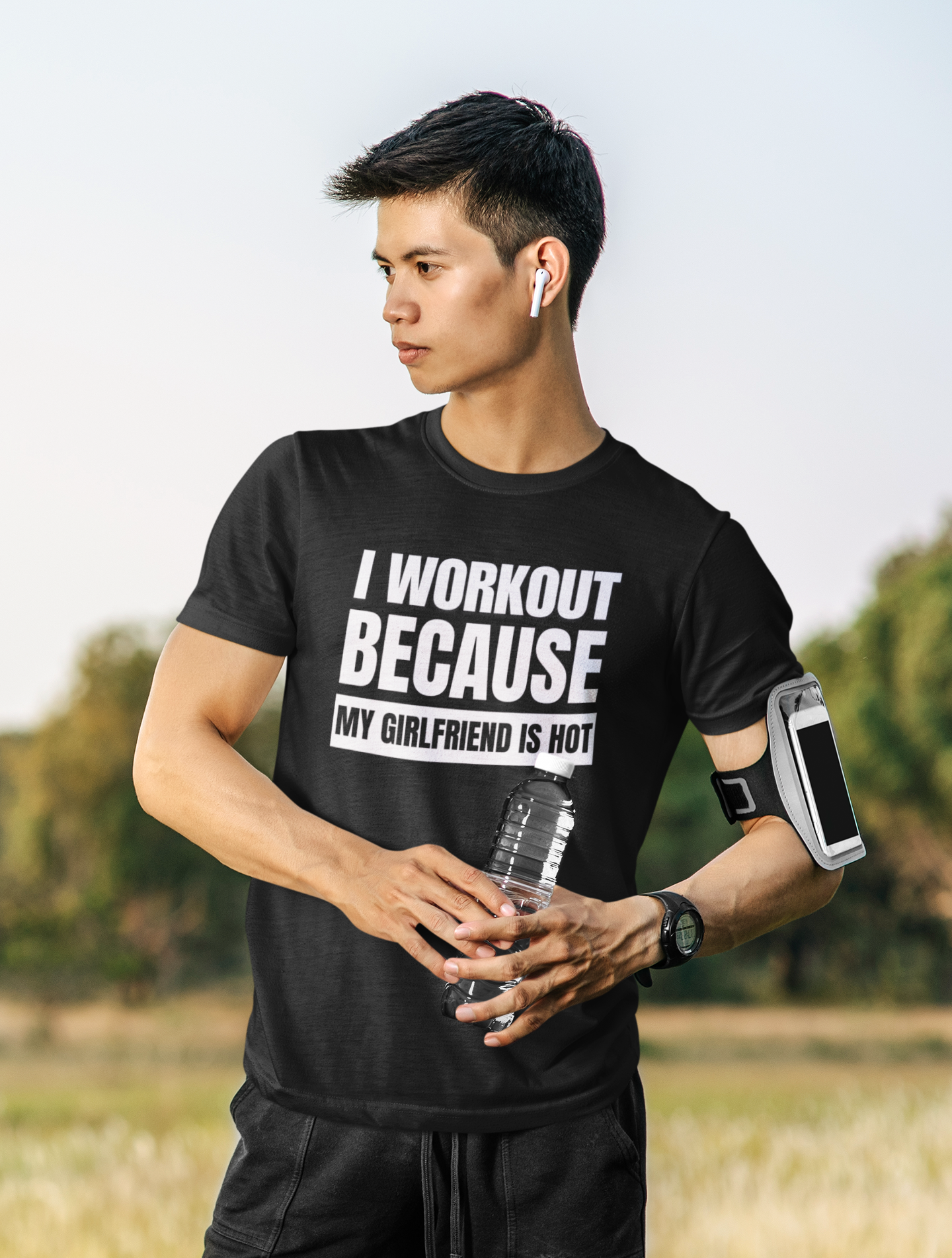 I Workout Because My Girlfriend is Hot - Black - T-Shirt