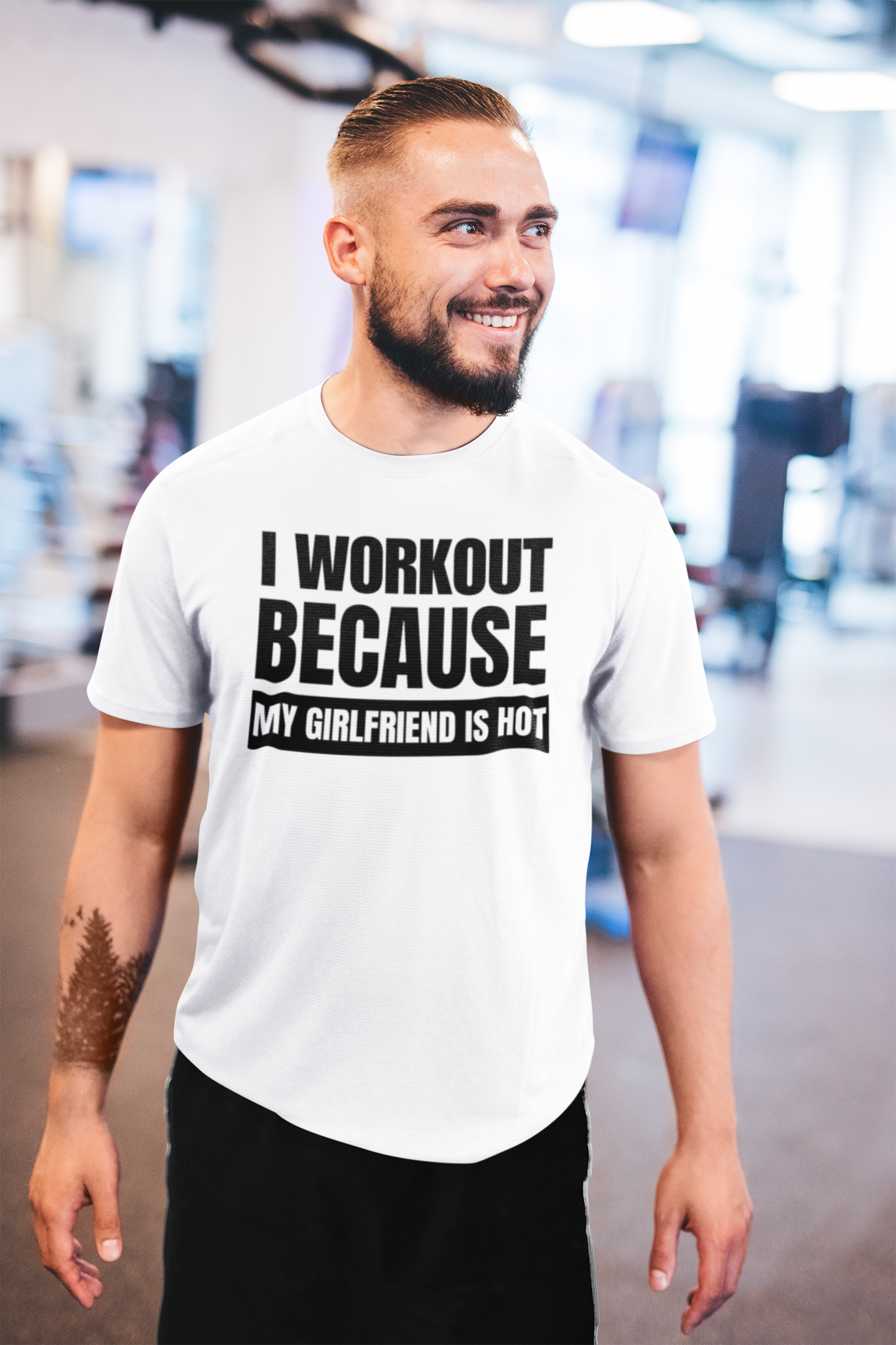 I Workout Because My Girlfriend is Hot - White - T-Shirt